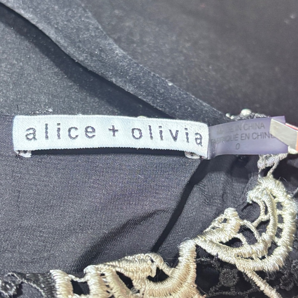 Alice + Olivia Lace Dress Black Cream Floral Mermaid Elegant Cocktail Classy 0 - Picture 12 of 14